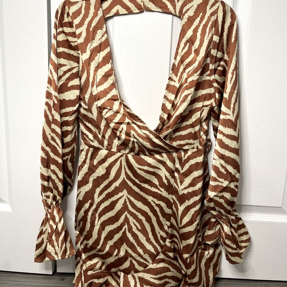 FASHIONNOVA brown striped animal print satin romper - Picture 3 of 5